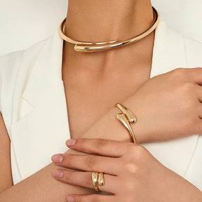 Conjunto Colar Pulseira e Anel Luxe